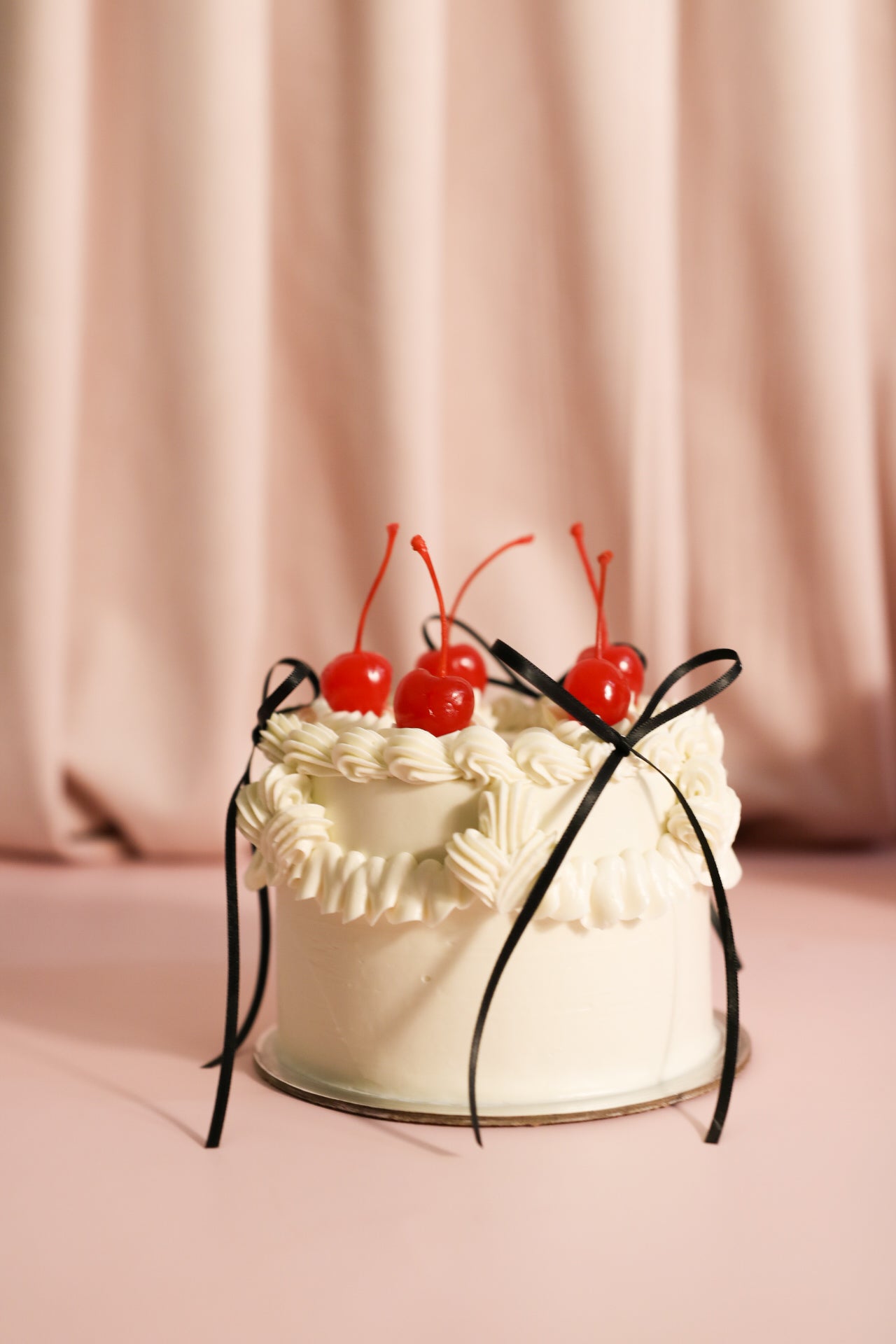 Vintage Cake Decorating Class - March 17th
