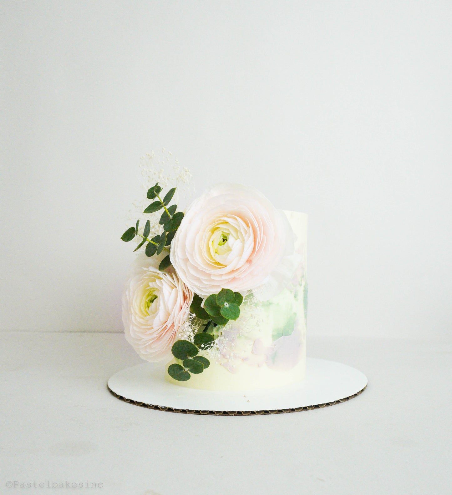 Custom Cake/Cupcake Design